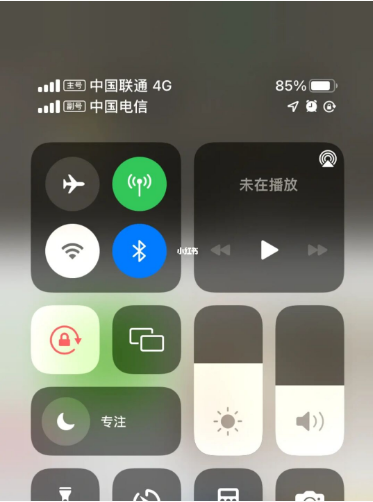 界首苹果手机维修分享iPhone双卡信号解决办法 